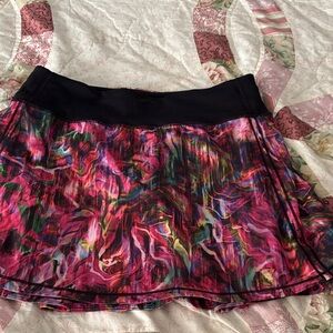 Lululemon Printed Pink Multi-Color Women’s Skirt size M